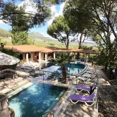 فندق Atillas Getaway سلجوك