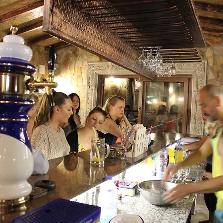 Atillas Getaway فندق سلجوك