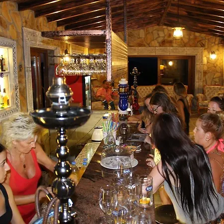 מלון Atillas Getaway