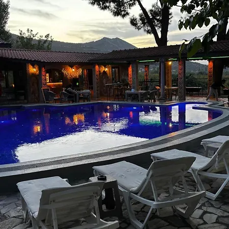 Atillas Getaway סלצ'וק