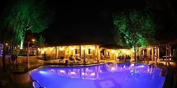 מלון Atillas Getaway 3*