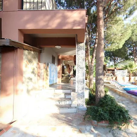Atillas Getaway 3* Selcuk