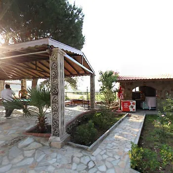 מלון Atillas Getaway 3*