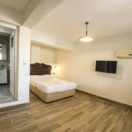 Atillas Getaway Hotel