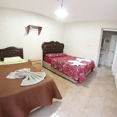 Atillas Getaway 3* סלצ'וק