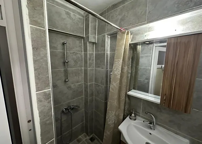 Atillas Getaway Hotel 3*