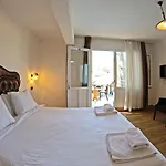 Atillas Getaway 3*