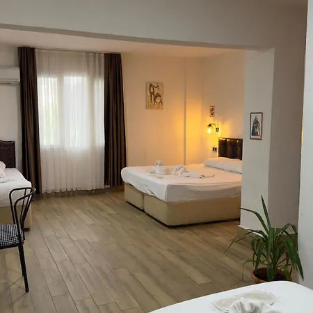 Atillas Getaway Отель