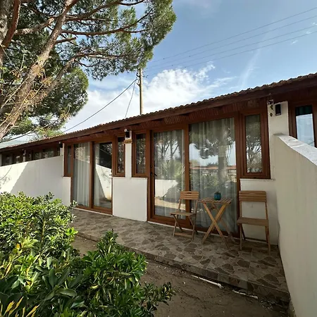 Отель Atillas Getaway