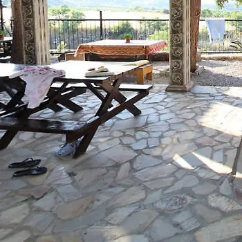 Отель Atillas Getaway